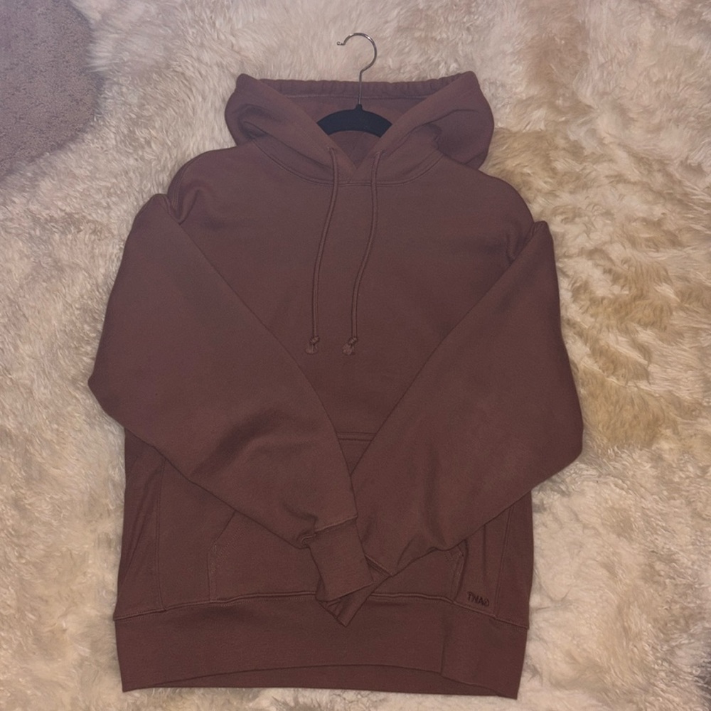 Cozy fleece boyfriend fit or Aritzia hoodie color is teddy bear size extra small
